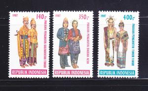 Indonesia 1317-1319 Set MNH Folk Costumes (D)