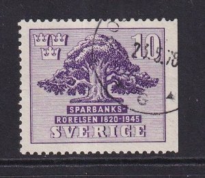 Sweden #368  used 1945 oak tree  perf. 12 1/2   Imperf. right  10o