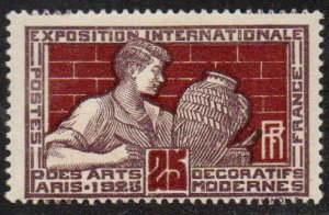 France Sc #222 Mint Hinged