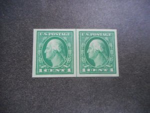 # 481 VFNH  Pair with Vertical Line