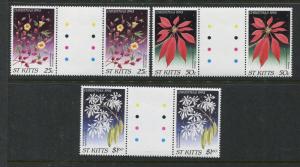 St Kitts 369-164 MNH Christmas. Flowers, 1993 Gutter pair x28469