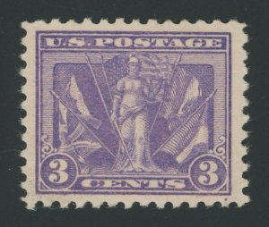 USA 537 - 3 cent Victory Issue - VF Mint light hinged - violet shade