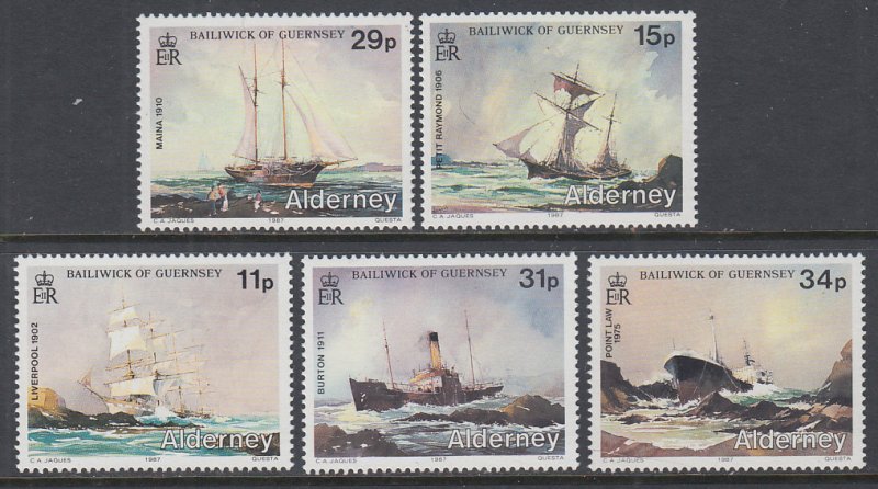 Alderney 32-36 Ships MNH VF