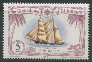 STAMP STATION PERTH Grenadines #224 Ships Pictorial Definitive MNH 1982