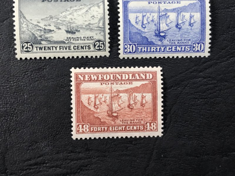 NEW FOUNDLAND # 183-199-MINT/HINGED------COMPLETE SET------1932-37