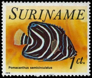 Suriname - Scott 447 - Mint-Never-Hinged - Thin