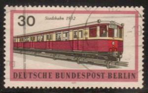 Germany - Berlin    9N308    vf  used