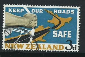 New Zealand SG 821  FU