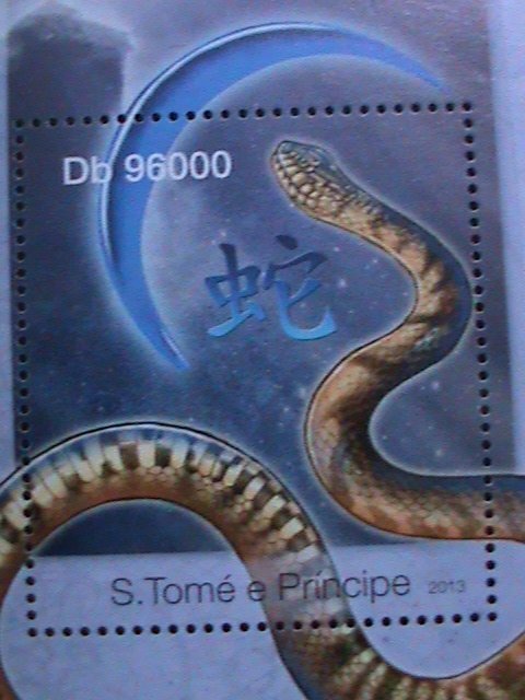 ST.THOMAS-2013 -YEAR OF THE LOVELY SNAKE- MNH S/S VF WE SHIP TO WORLD WIDE