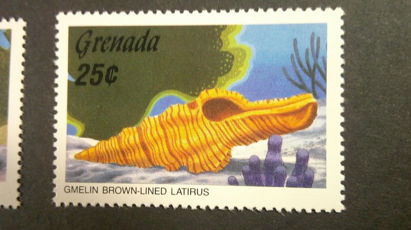 Grenada 1986 Seashells Issue Scott# 1389-1393 Mint XF NH CPL set of 4 + S/S