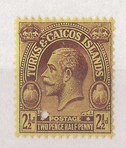 Turks & Caicos 1922 2.5d MNH + Punch-Hole