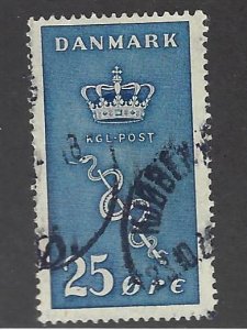 Denmark Nice SC B5 Mint F-VF SCV$40.00...Grab a Bargain!