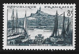 France #775  MNH