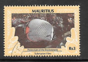 Mauritius #692 Used Single