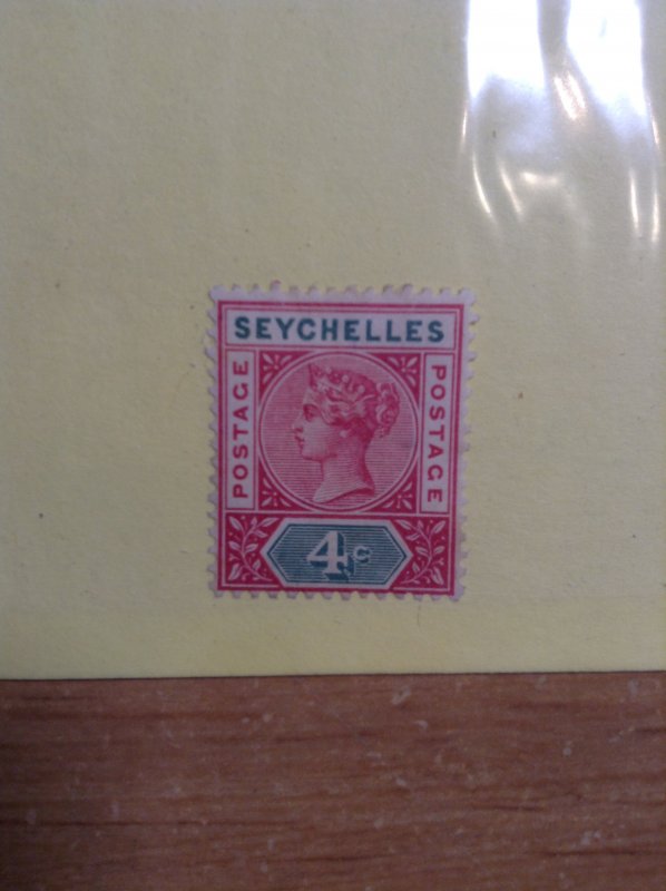 Seychelles  #  4a  MH