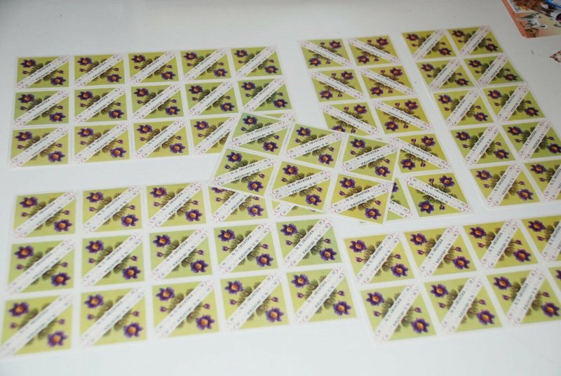 TRIANGULAR 128 x MNH STAMPS - 30k - FLOWERS - CROATIA 1952, Dealer Lot