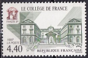 France 2612 (mnh) 3fr Seaux Estate (1997)