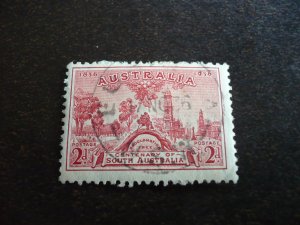 Stamps - Australia - Scott# 159 - Used Part Set of 1 Stamp