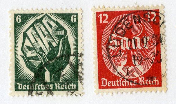 GERMANY 444-445 USED SCV $1.20 BIN $0.50 HANDS AND COAT OF ARMS