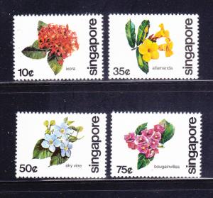 Singapore 363-366 Set MNH Flowers (E)