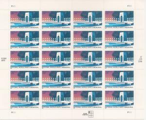 US 3862 National World War II Memorial 37c sheet (20 stamps) MNH 2004