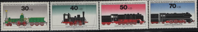 BERLIN 9NB115-8 VF MNH TRAINS
