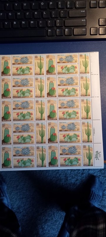 US# 1942-45, Desert Cactus, Sheet of 40 stamps, MNH, (1981)