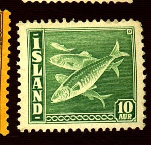 ICELAND #221 MINT FVF OG NH Cat $100