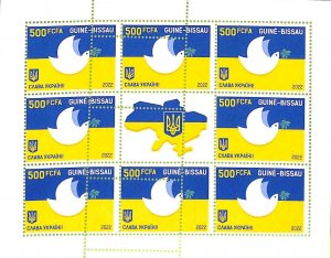 A7548 - GUINE BISSAU - MISPERF ERROR Stamp Sheet - 2022 - Peace for UKRAINE-