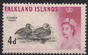 Falkland Islands  1960 - 66 QE2 4d Flightless steamer ducks Umm SG 198 ( J768 )