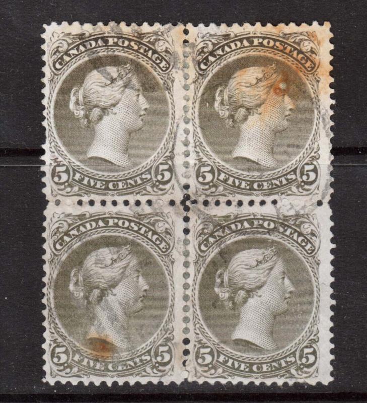 Canada #26 VF Used Block