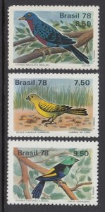 Brazil 1557-9 Birds mnh