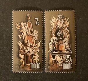 Malta Scott #547-8 never hinged