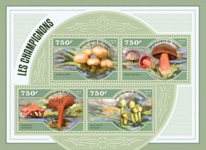 Niger - 2014 Mushrooms - 4 Stamp Sheet -   - 14A-521