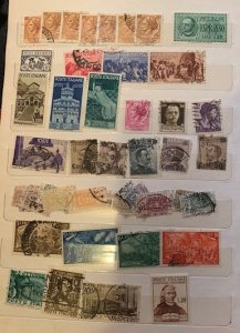 STAMP STATION PERTH Italy Collection ) in Album 700+ stamps Mint/Hinged