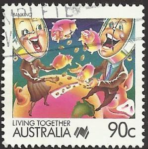 Australia Unidentified Box Item