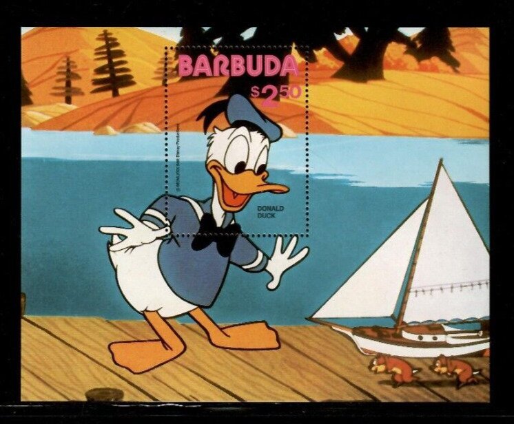 Barbuda 1981 - Disney Donald Duck - Souvenir Stamp Sheet - Scott #487 - MNH