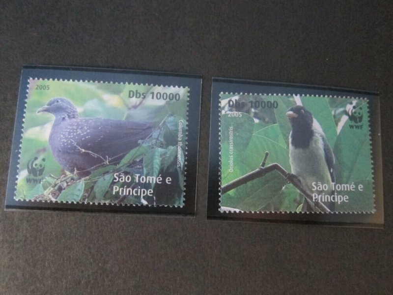 St. Thomas & Prince Islands 2005 WWF Bird set MNH