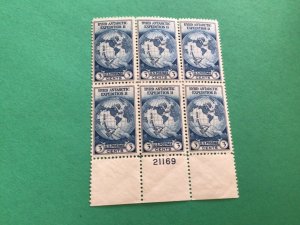 United States 1933 Byrd Antarctic Expedition 11 mounted mint stamps A12158