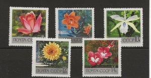 Russia 1969 Botanical Gardens set of 5 sg.3686-90  MNH