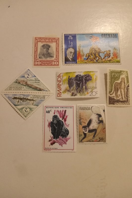 8 MNH Stamps Rwanda + More