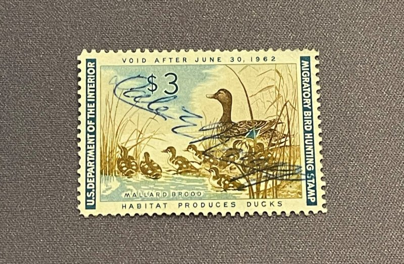 RW28, 1961 $3.00 Mallard Hen, Used, CV $22.00