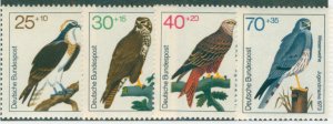 Germany B496-9 NH SET ''BIRDS OF PREY'' CV$ 7.00 BIN$ 3.75