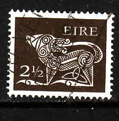 Ireland-Sc#294-used 2&1/2p sepia-Dog-Animals-1971-75-