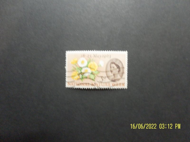 Elizabeth II - SG 637 - 3 d stamp 1963 - National Nature Week, used, EX