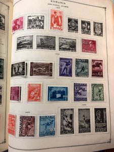 INTERNATIONAL COLLECTION IN SCOTT ALBUM – PORTUGAL TO RUSSIA – 423335