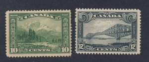 2x Canada Mint Stamps; #155-10c Mt Hurd #156-12c Bridge Guide Value = $32.00