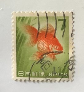 Japan 1966-67 Scott 880 used - 7y, GoldFish