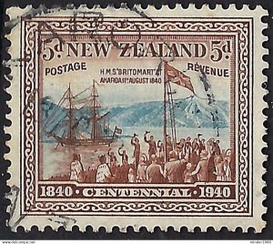 NEW ZEALAND 1940 5d Pale Blue & Brown SG620 Used