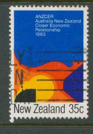 New Zealand  SG 1305 FU